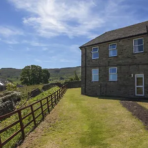 https://yha-hawes.yorkshirehotels.net